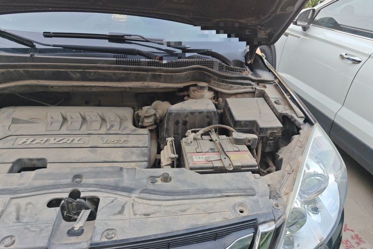 Used Haval H6 2016 Upgraded Model 1.5T Automatic Two-Wheel Drive Elite Version Engine Bay Left