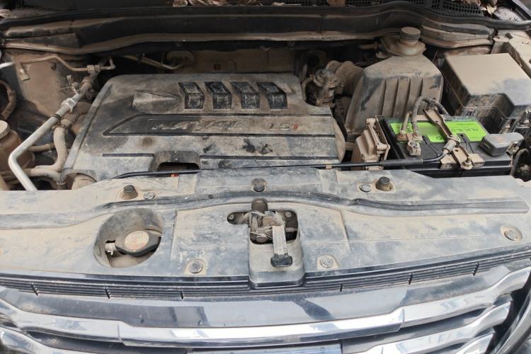 Used Haval H6 2016 Upgraded Model 1.5T Automatic Two-Wheel Drive Elite Version Engine Bay