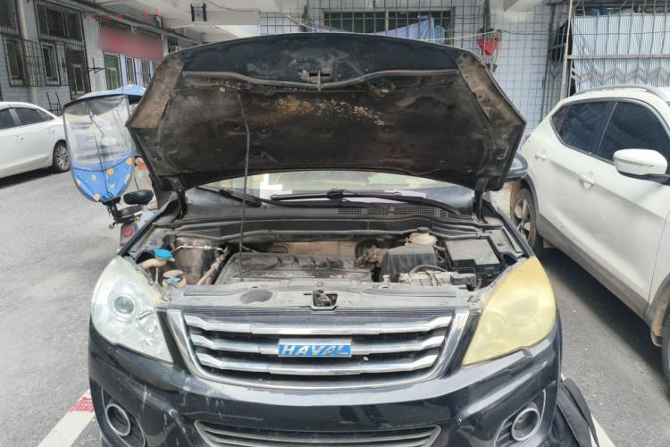 Used Haval H6 2016 Upgraded Model 1.5T Automatic Two-Wheel Drive Elite Version Engine Bay