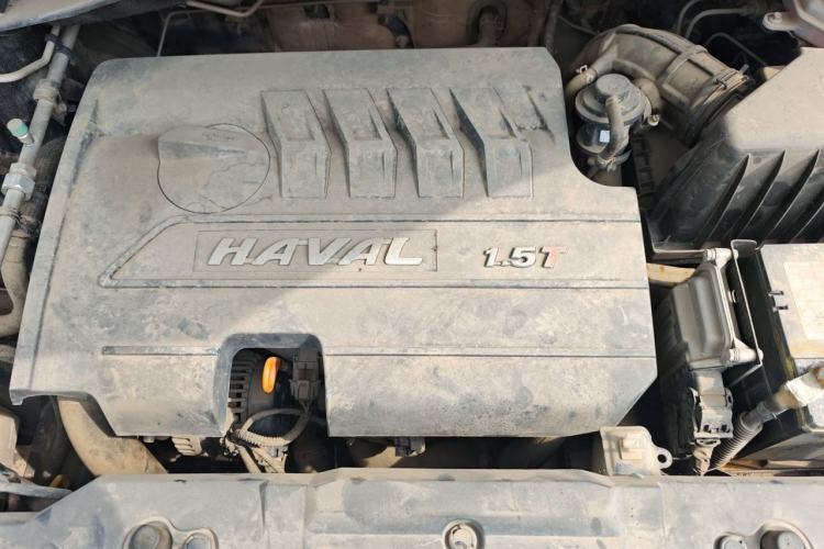 Used Haval H6 2016 Upgraded Model 1.5T Manual 4x4 Elite Version Engine Bay
