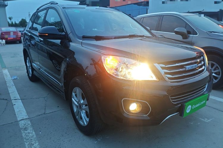 Used Haval H6 2016 Upgraded Model 1.5T Manual Two-Wheel Drive Urban Version Front Right 45 Deg
