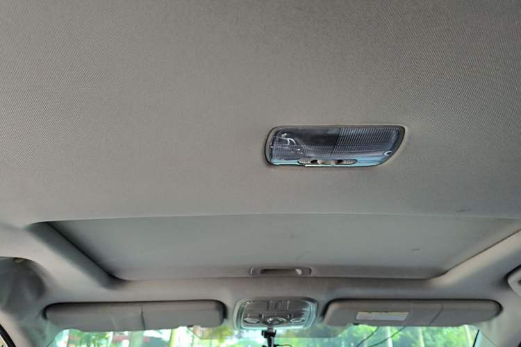 Used Haval H6 2016 Upgraded Model 1.5T Automatic Two-Wheel Drive Elite Version Headliner