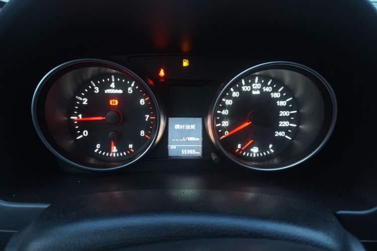 Used Haval H6 2016 Upgraded Model 1.5T Manual Two-Wheel Drive Urban Version Instrument Cluster