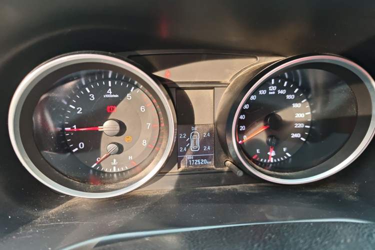 Used Haval H6 2016 Upgraded Model 1.5T Manual Two-Wheel Drive Prestige Version Instrument Cluster