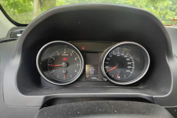 Used Haval H6 2016 Upgraded Model 1.5T Manual Two-Wheel Drive Urban Version Instrument Cluster