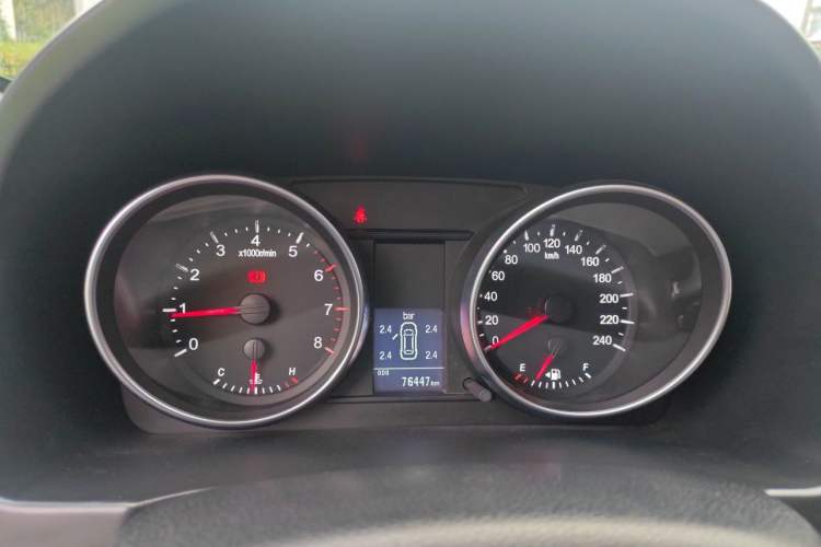 Used Haval H6 2016 Upgraded Model 1.5T Manual Two-Wheel Drive Elite Version Instrument Cluster