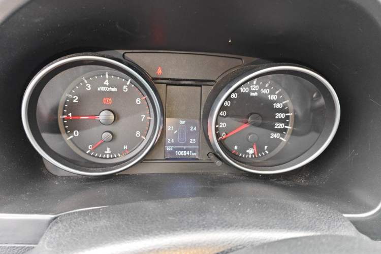 Used Haval H6 2016 Upgraded Model 1.5T Manual Two-Wheel Drive Elite Version Instrument Cluster