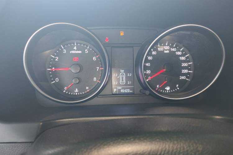 Used Haval H6 2016 Upgraded Model 1.5T Automatic Two-Wheel Drive Elite Version Instrument Cluster