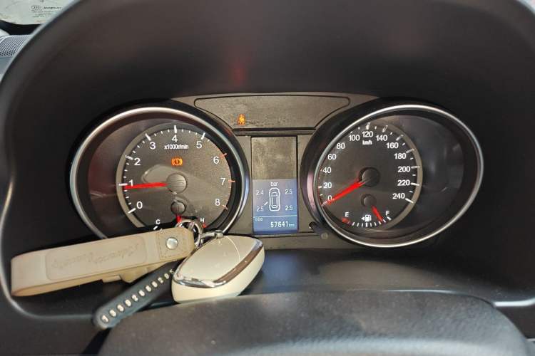 Used Haval H6 2016 Upgraded Model 1.5T Manual Two-Wheel Drive Elite Version Instrument Cluster