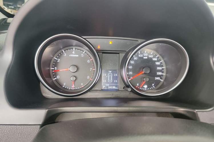 Used Haval H6 2016 Upgraded Model 1.5T Automatic Two-Wheel Drive Elite Version Instrument Cluster
