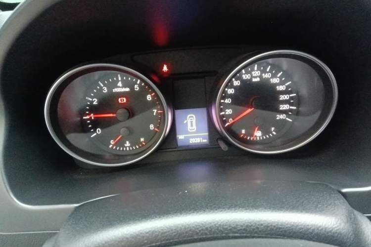 Used Haval H6 2016 Upgraded Model 1.5T Manual Two-Wheel Drive Value Edition Instrument Cluster