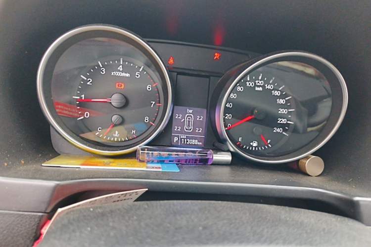 Used Haval H6 2016 Upgraded Model 1.5T Automatic Two-Wheel Drive Elite Version Instrument Cluster
