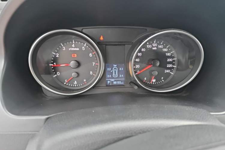 Used Haval H6 2016 Upgraded Model 1.5T Automatic Two-Wheel Drive Elite Version Instrument Cluster