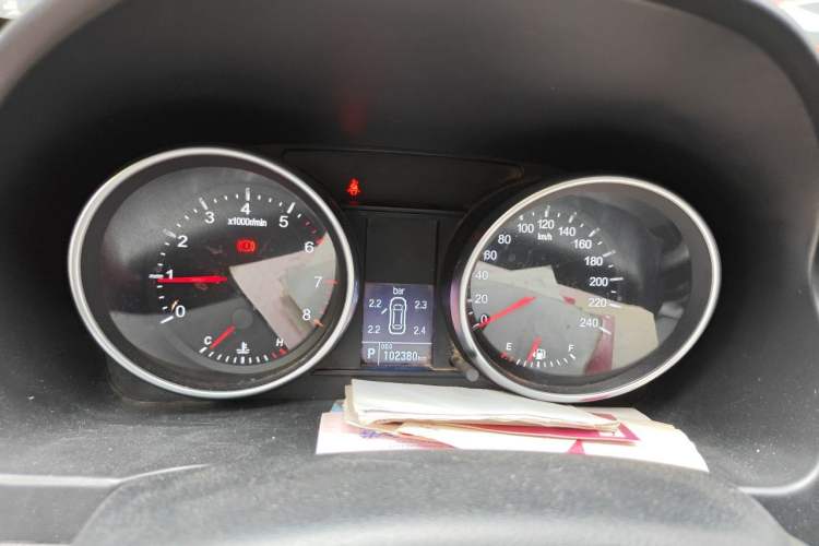 Used Haval H6 2016 Upgraded Model 1.5T Automatic Two-Wheel Drive Elite Version Instrument Cluster