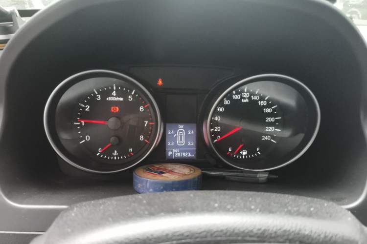 Used Haval H6 2016 Upgraded Model 1.5T Automatic Two-Wheel Drive Elite Version Instrument Cluster