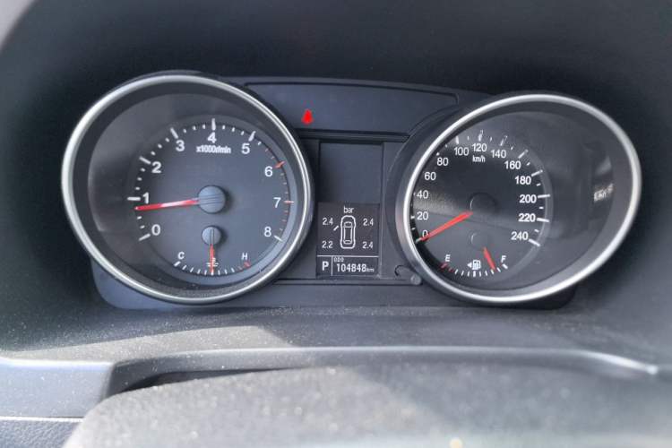 Used Haval H6 2016 Upgraded Model 1.5T Automatic Two-Wheel Drive Elite Version Instrument Cluster
