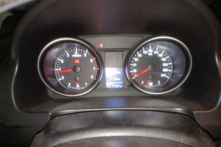 Used Haval H6 2016 Upgraded Model 1.5T Automatic Two-Wheel Drive Elite Version Instrument Cluster