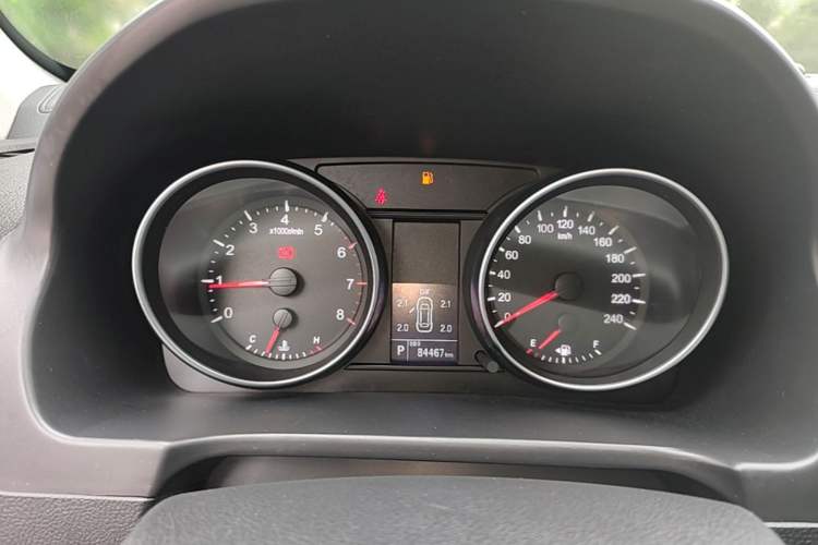 Used Haval H6 2016 Upgraded Model 1.5T Automatic Two-Wheel Drive Elite Version Instrument Cluster