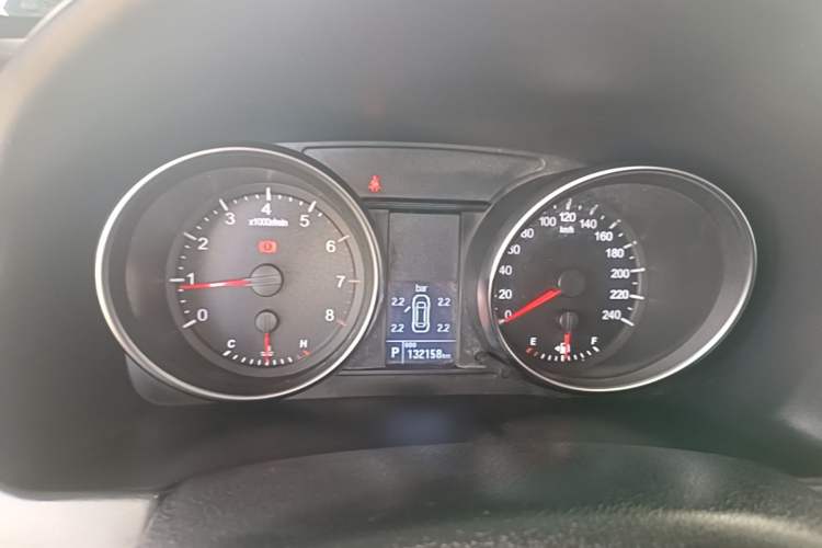 Used Haval H6 2016 Upgraded Model 1.5T Automatic Two-Wheel Drive Elite Version Instrument Cluster