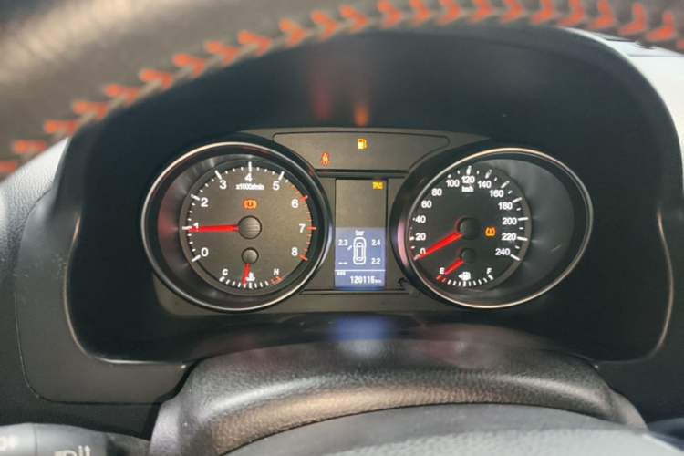 Used Haval H6 2016 Upgraded Model 1.5T Manual 4x4 Elite Version Instrument Cluster