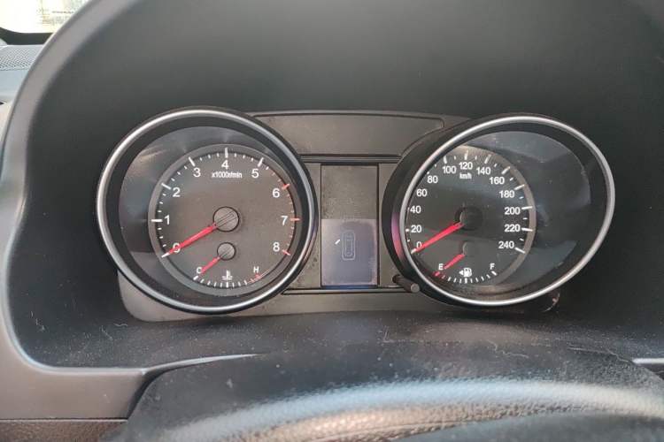 Used Haval H6 2016 Upgraded Model 1.5T Automatic Two-Wheel Drive Elite Version Instrument Cluster