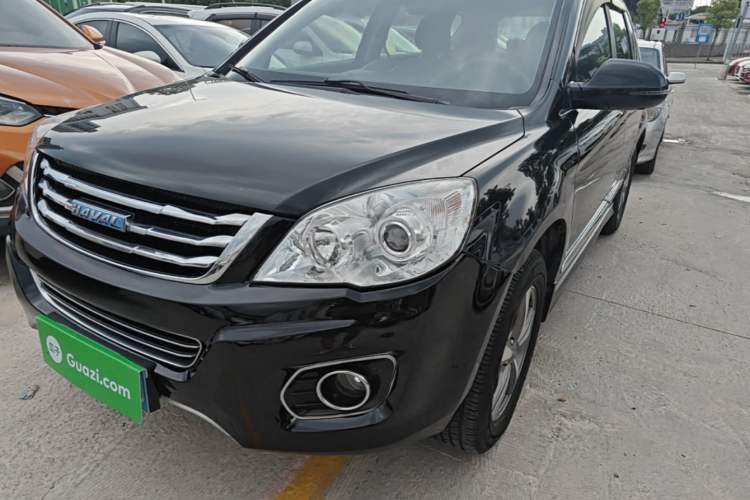Used Haval H6 2016 Upgraded Model 1.5T Automatic Two-Wheel Drive Elite Version Left Front Headlight