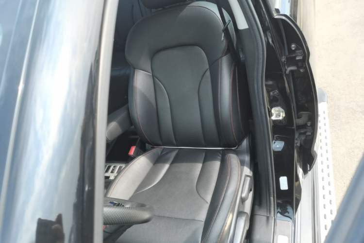 Used Haval H6 2016 Upgraded Model 1.5T Automatic Two-Wheel Drive Elite Version Left Front Seat