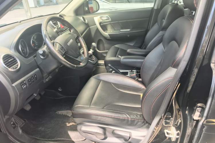 Used Haval H6 2016 Upgraded Model 1.5T Manual Two-Wheel Drive Elite Version Left Front Seat