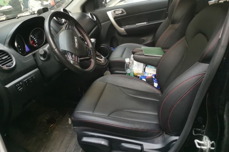 Used Haval H6 2016 Upgraded Model 1.5T Automatic Two-Wheel Drive Elite Version Left Front Seat