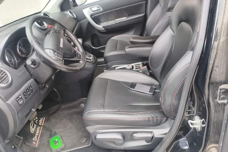 Used Haval H6 2016 Upgraded Model 1.5T Automatic Two-Wheel Drive Elite Version Left Front Seat