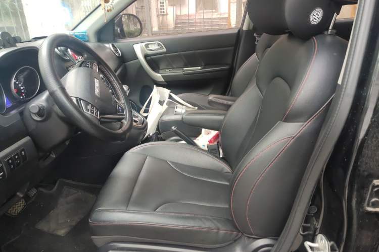 Used Haval H6 2016 Upgraded Model 1.5T Automatic Two-Wheel Drive Elite Version Left Front Seat