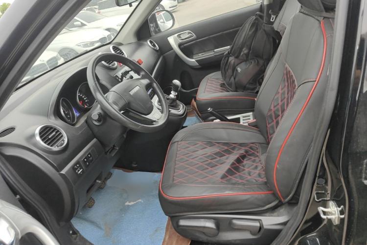 Used Haval H6 2016 Upgraded Model 1.5T Manual Two-Wheel Drive Value Edition Left Front Seat