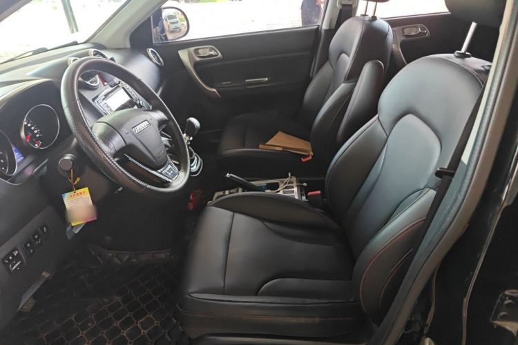 Used Haval H6 2016 Upgraded Model 1.5T Manual Two-Wheel Drive Urban Version Left Front Seat