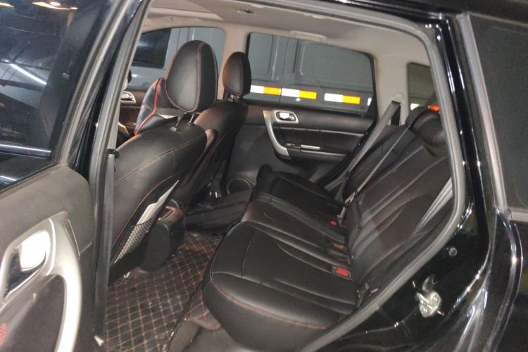 Used Haval H6 2016 Upgraded Model 1.5T Automatic Two-Wheel Drive Elite Version Left Rear Seat