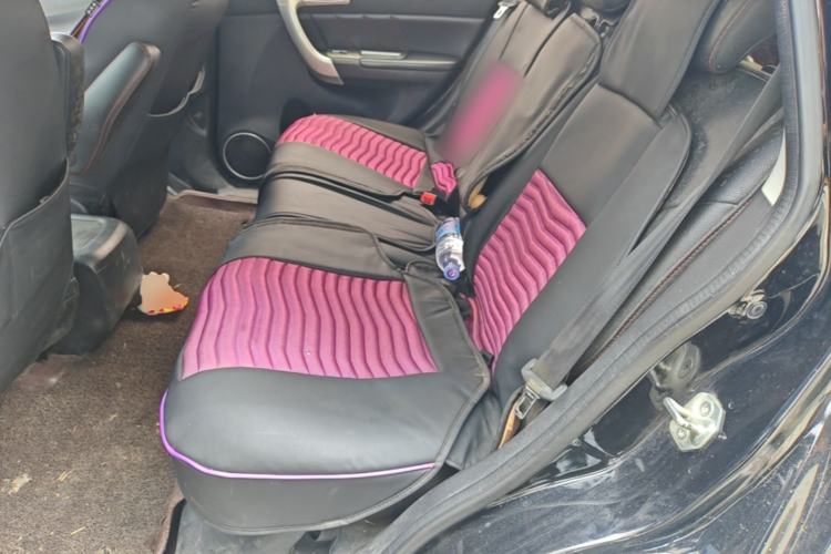 Used Haval H6 2016 Upgraded Model 1.5T Manual Two-Wheel Drive Elite Version Left Rear Seat