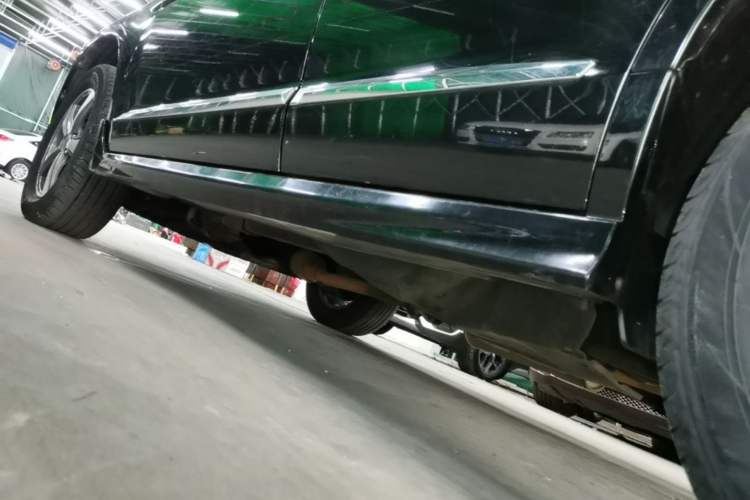 Used Haval H6 2016 Upgraded Model 1.5T Automatic Two-Wheel Drive Elite Version Left Side Sill