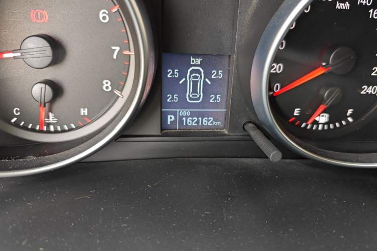Used Haval H6 2016 Upgraded Model 1.5T Automatic Two-Wheel Drive Elite Version Odometer Close Up