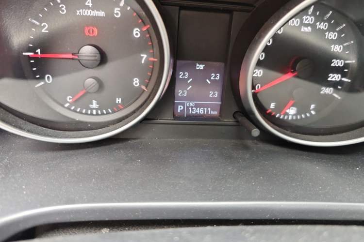 Used Haval H6 2016 Upgraded Model 1.5T Automatic Two-Wheel Drive Elite Version Odometer Close Up