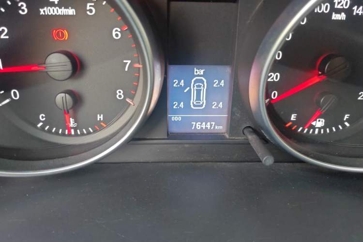 Used Haval H6 2016 Upgraded Model 1.5T Manual Two-Wheel Drive Elite Version Odometer Close Up