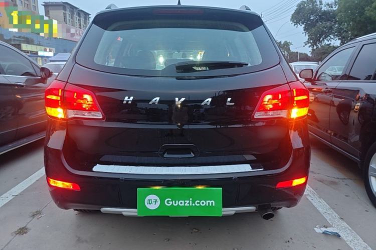 Used Haval H6 2016 Upgraded Model 1.5T Manual Two-Wheel Drive Urban Version Rear