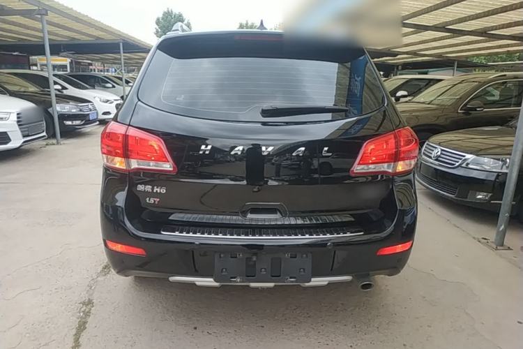 Used Haval H6 2016 Upgraded Model 1.5T Manual Two-Wheel Drive Elite Version Rear