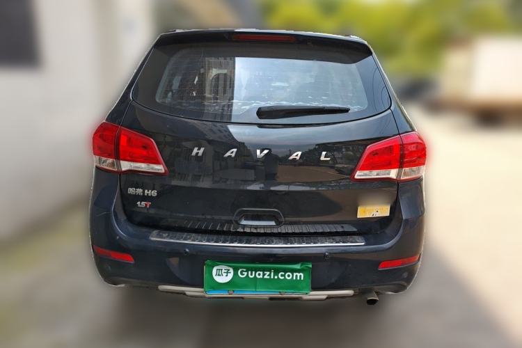 Used Haval H6 2016 Upgraded Model 1.5T Manual Two-Wheel Drive Elite Version Rear
