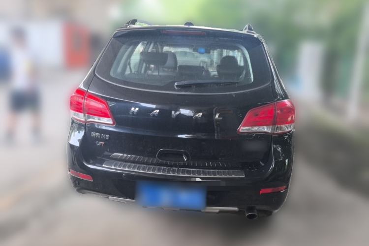 Used Haval H6 2016 Upgraded Model 1.5T Manual Two-Wheel Drive Elite Version Rear