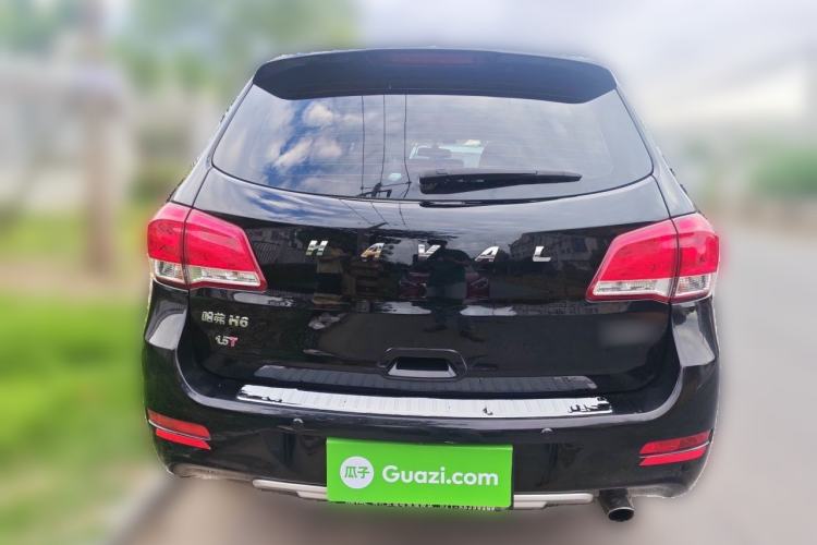 Used Haval H6 2016 Upgraded Model 1.5T Manual Two-Wheel Drive Elite Version Rear