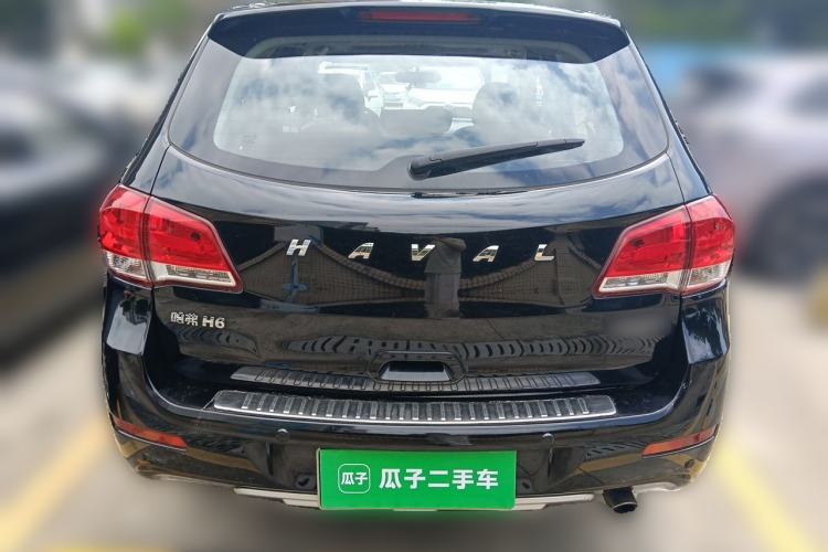 Used Haval H6 2016 Upgraded Model 1.5T Manual Two-Wheel Drive Elite Version Rear