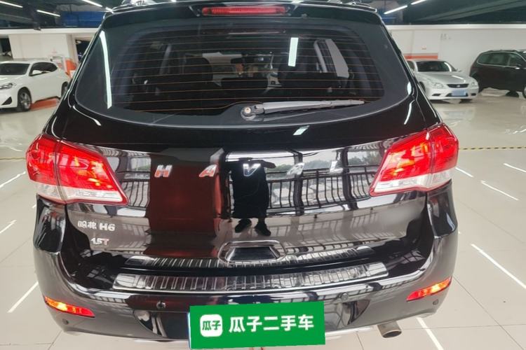 Used Haval H6 2016 Upgraded Model 1.5T Automatic Two-Wheel Drive Elite Version Rear