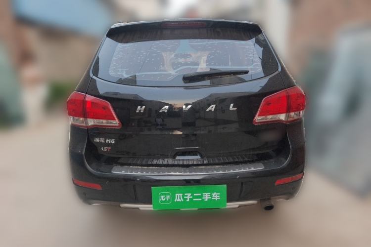 Used Haval H6 2016 Upgraded Model 1.5T Manual Two-Wheel Drive Urban Version Rear