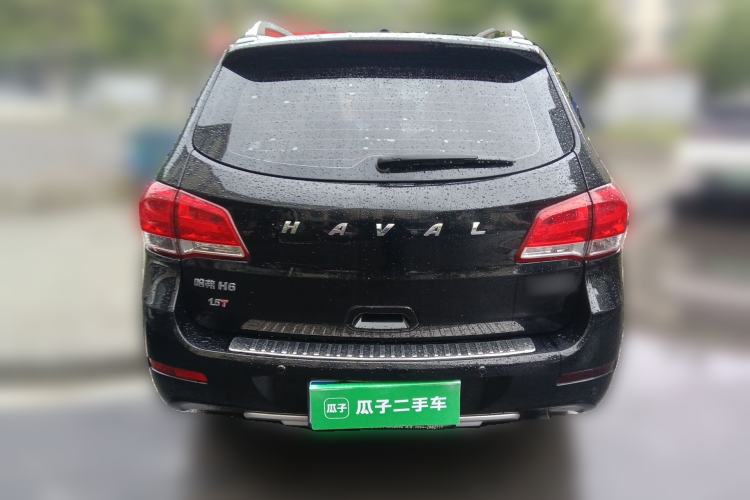 Used Haval H6 2016 Upgraded Model 1.5T Manual Two-Wheel Drive Value Edition Rear