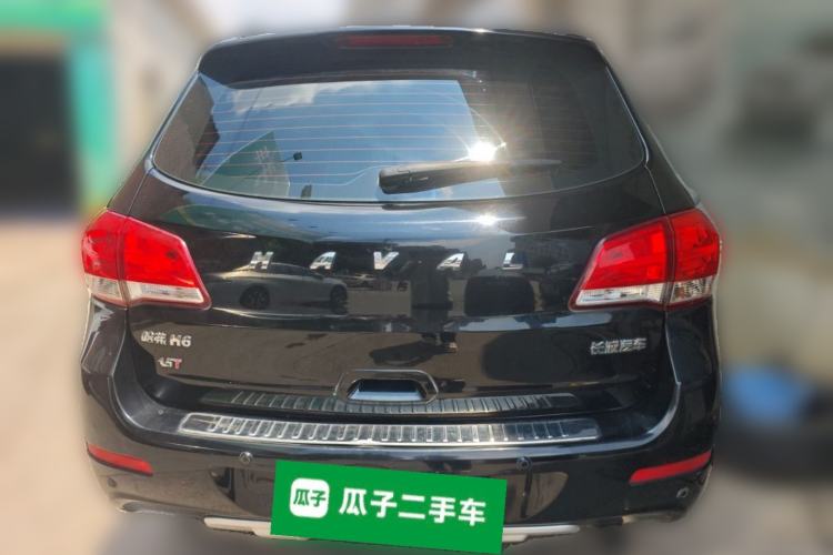 Used Haval H6 2016 Upgraded Model 1.5T Automatic Two-Wheel Drive Elite Version Rear
