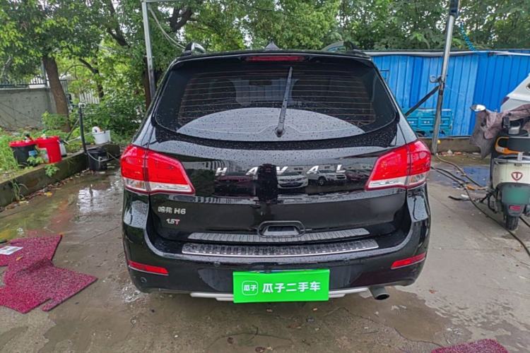Used Haval H6 2016 Upgraded Model 1.5T Automatic Two-Wheel Drive Elite Version Rear